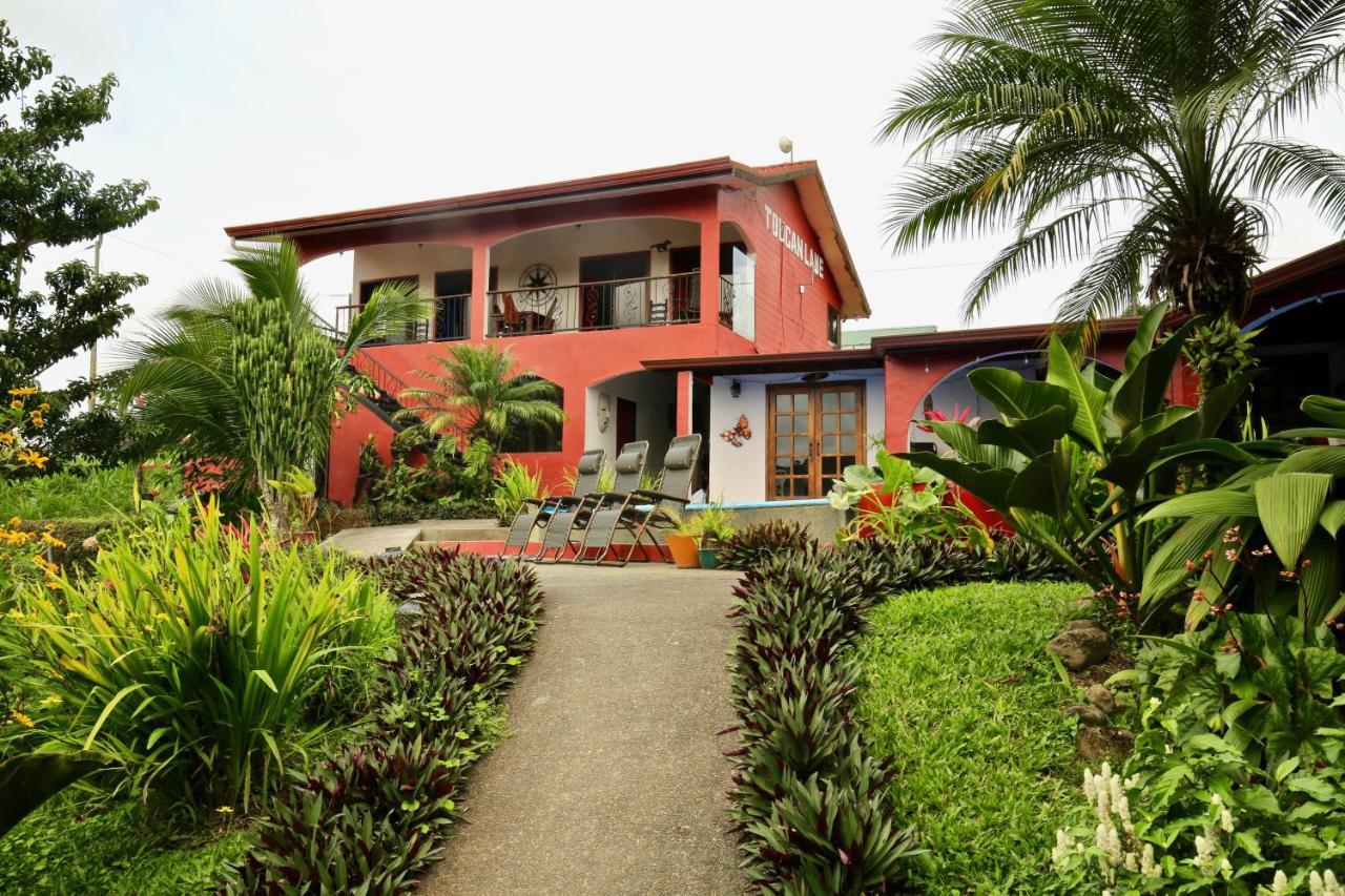 Toucan Lane Hotel And Restaurant 纽沃阿雷纳尔 外观 照片